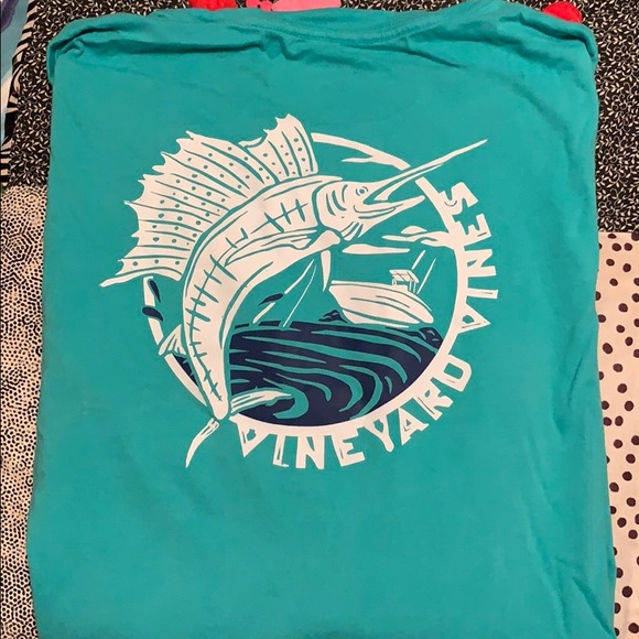 Vineyard Vines Other - BOYS long sleeve